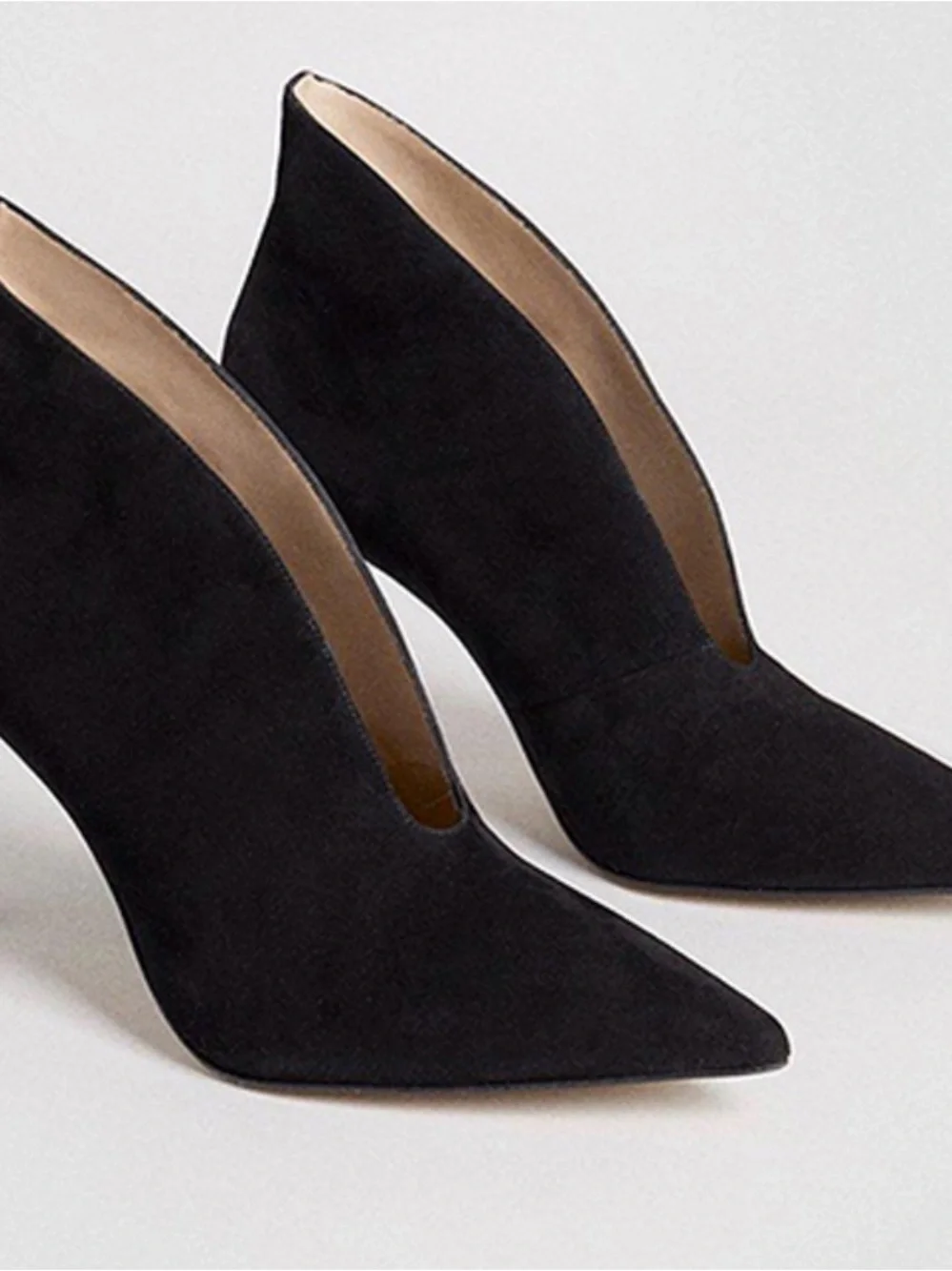 Karen Millen Black Suede Pointed Pump with Subtle Gold Trim